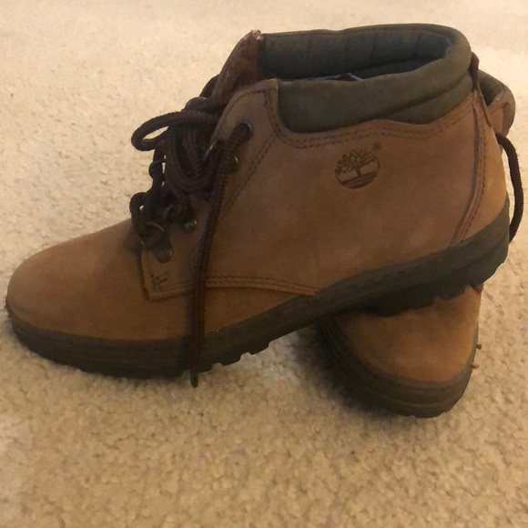 Size 8 Timberlands - Ankle Boots (Brown) - Picture 1 of 7